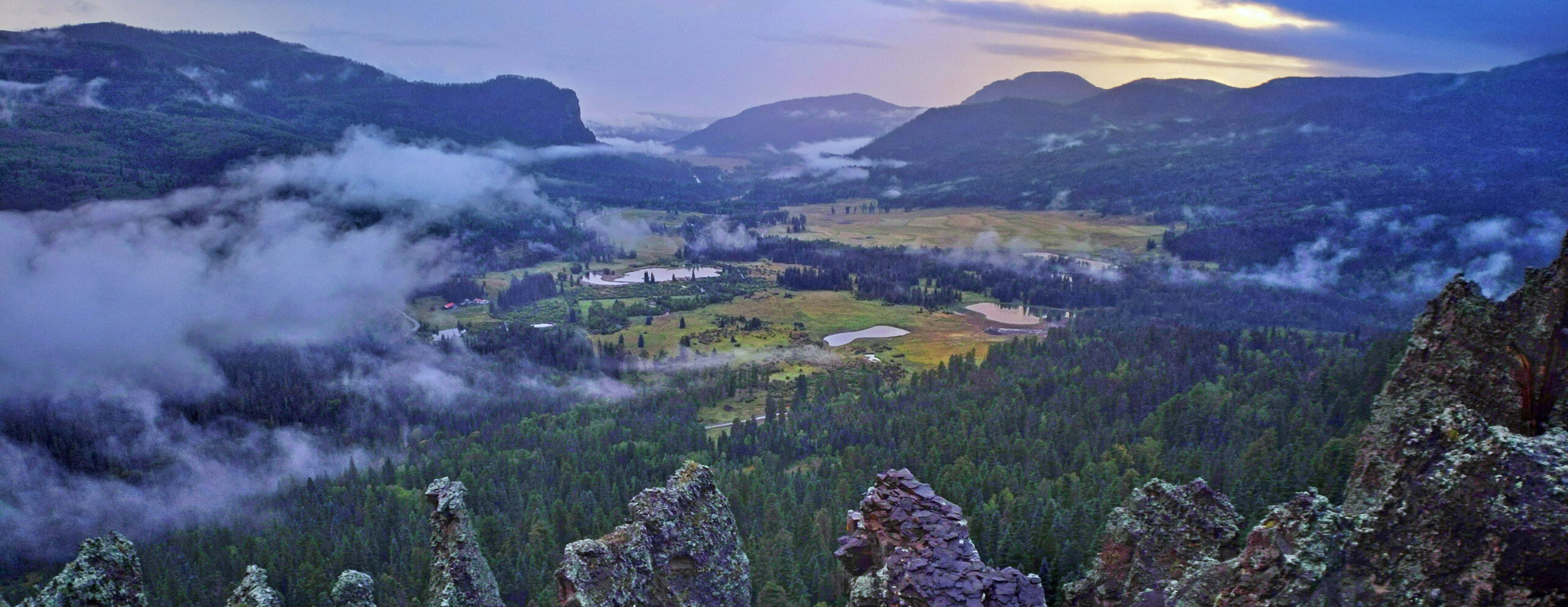 Wolf Creek Valley Overlook, Mineral County (September, CGS 2025 Geology Calendar). Photo credit: Nate Rogers (CGS).