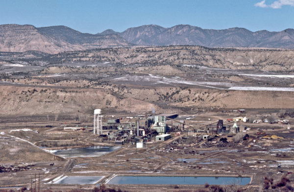 Uranium mill in the Colorado River valley at Rifle, Colorado, when it was still operational in the early 1970s. Photo credit: CGS.