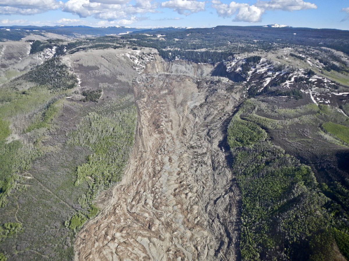 West Salt Creek rock avalanche viewed from the air, May 2014. Photo credit: Jon White for the CGS.