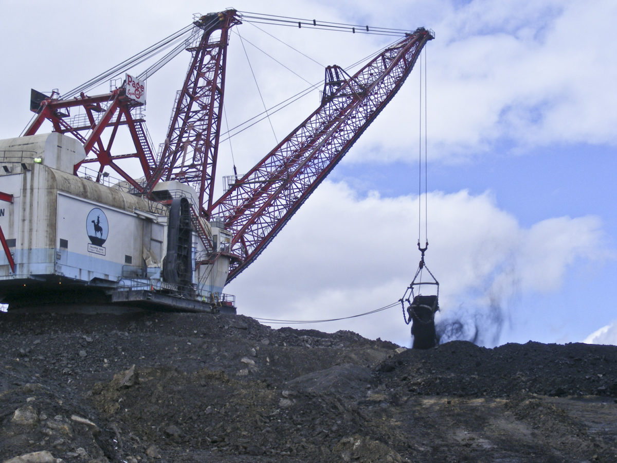 Molly Brown dragline, with 30 cu yd bucket and 306 ft boom, Trapper Mine, Moffat County, Colorado, April 2010. Photo credit: Dave Noe for the CGS.